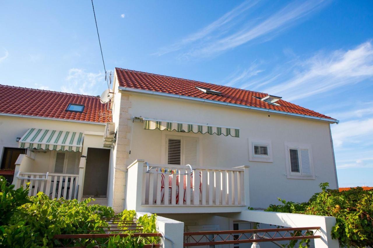 Apartments With A Parking Space Sutivan, Brac - 752 Zewnętrze zdjęcie