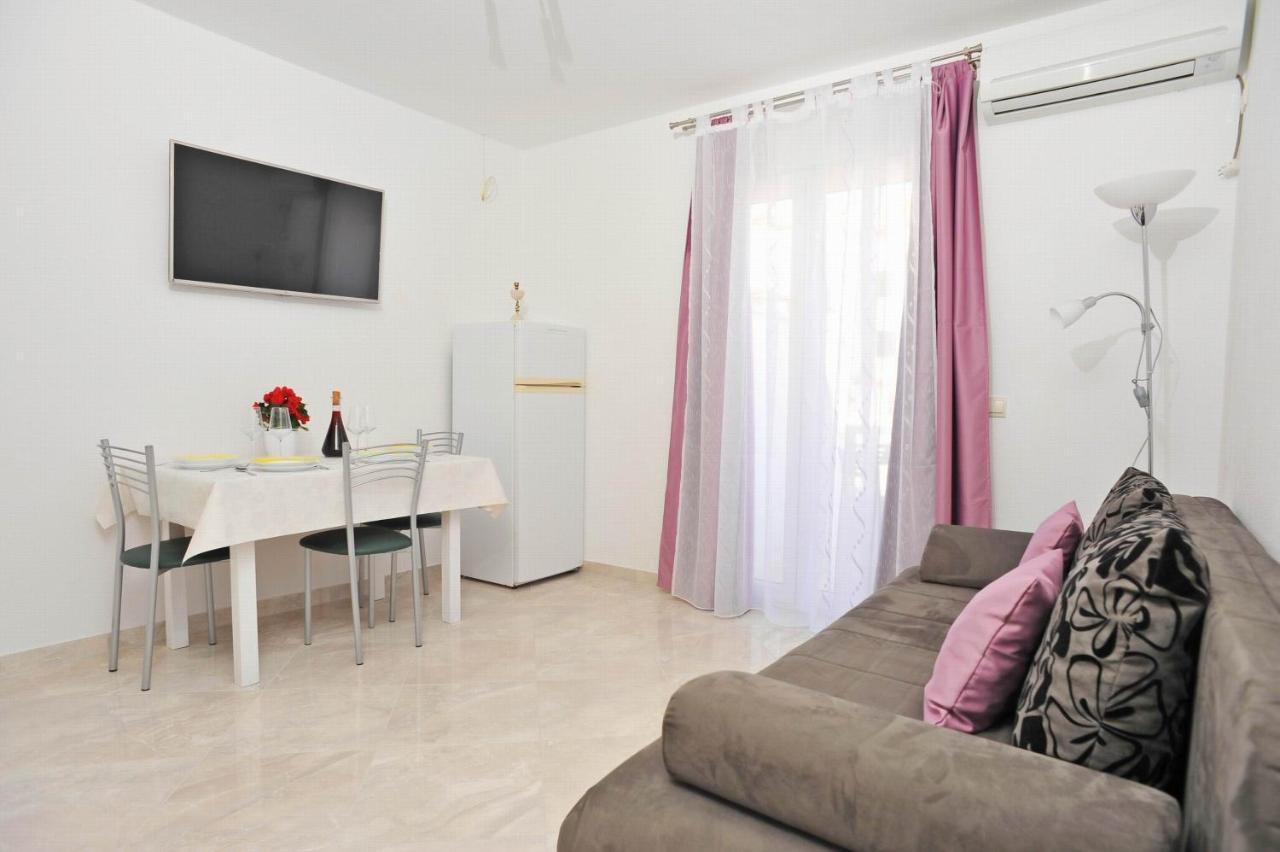 Apartments With A Parking Space Sutivan, Brac - 752 Zewnętrze zdjęcie