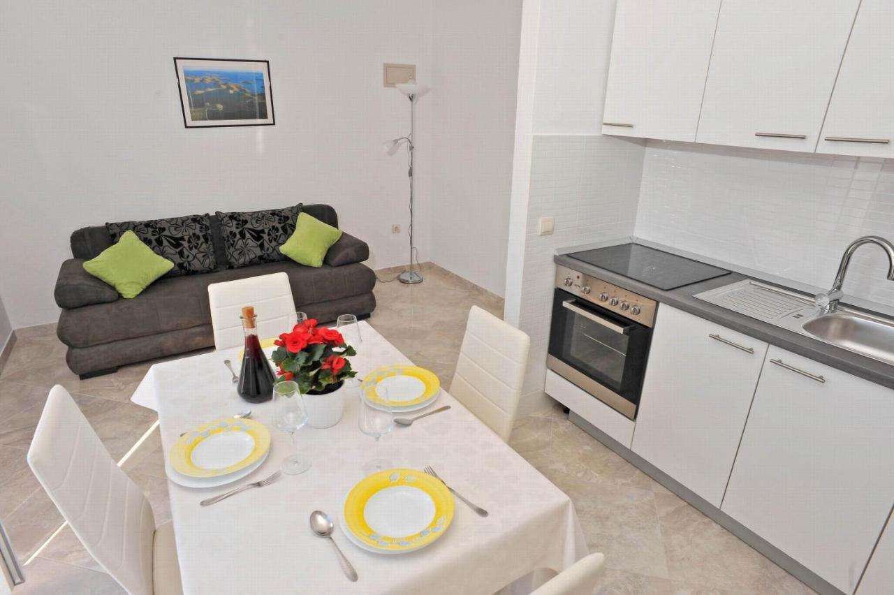 Apartments With A Parking Space Sutivan, Brac - 752 Zewnętrze zdjęcie