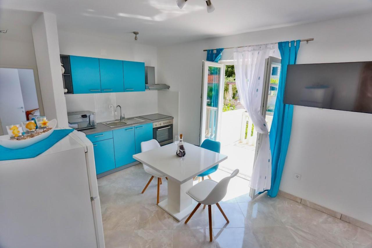 Apartments With A Parking Space Sutivan, Brac - 752 Zewnętrze zdjęcie
