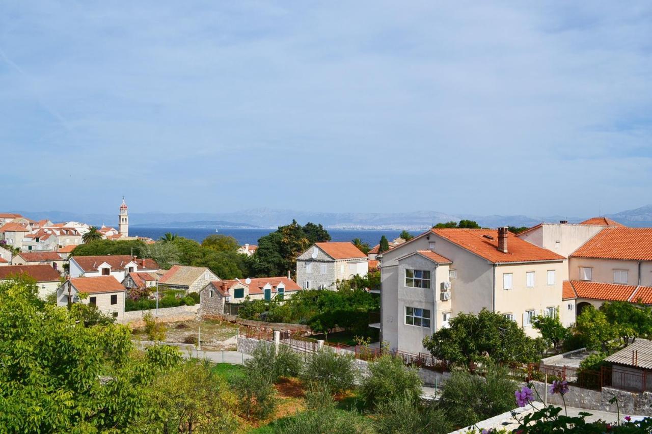 Apartments With A Parking Space Sutivan, Brac - 752 Zewnętrze zdjęcie
