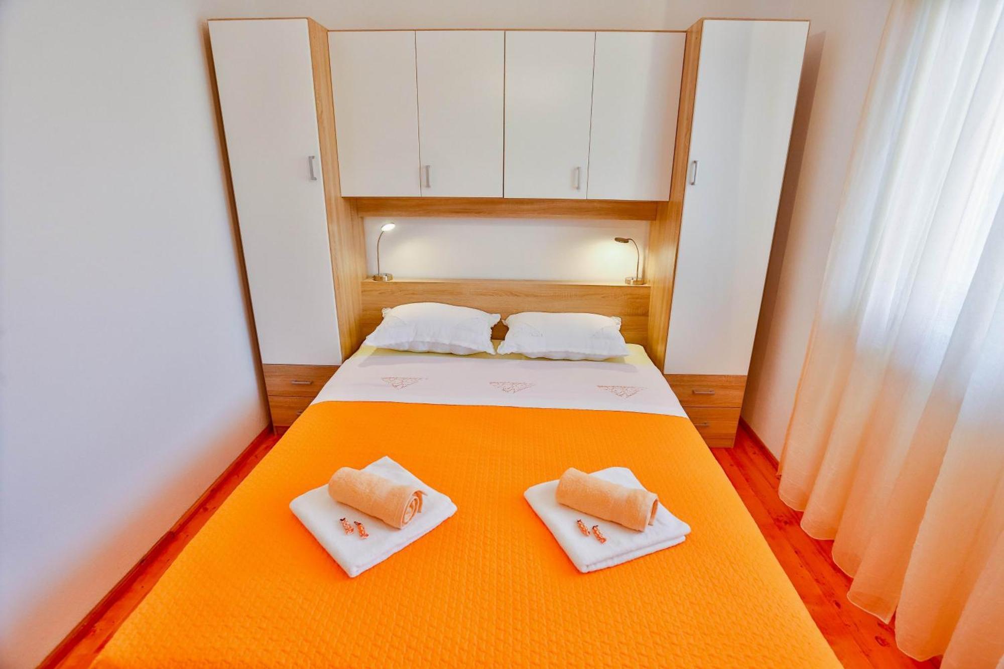 Apartments With A Parking Space Sutivan, Brac - 752 Pokój zdjęcie